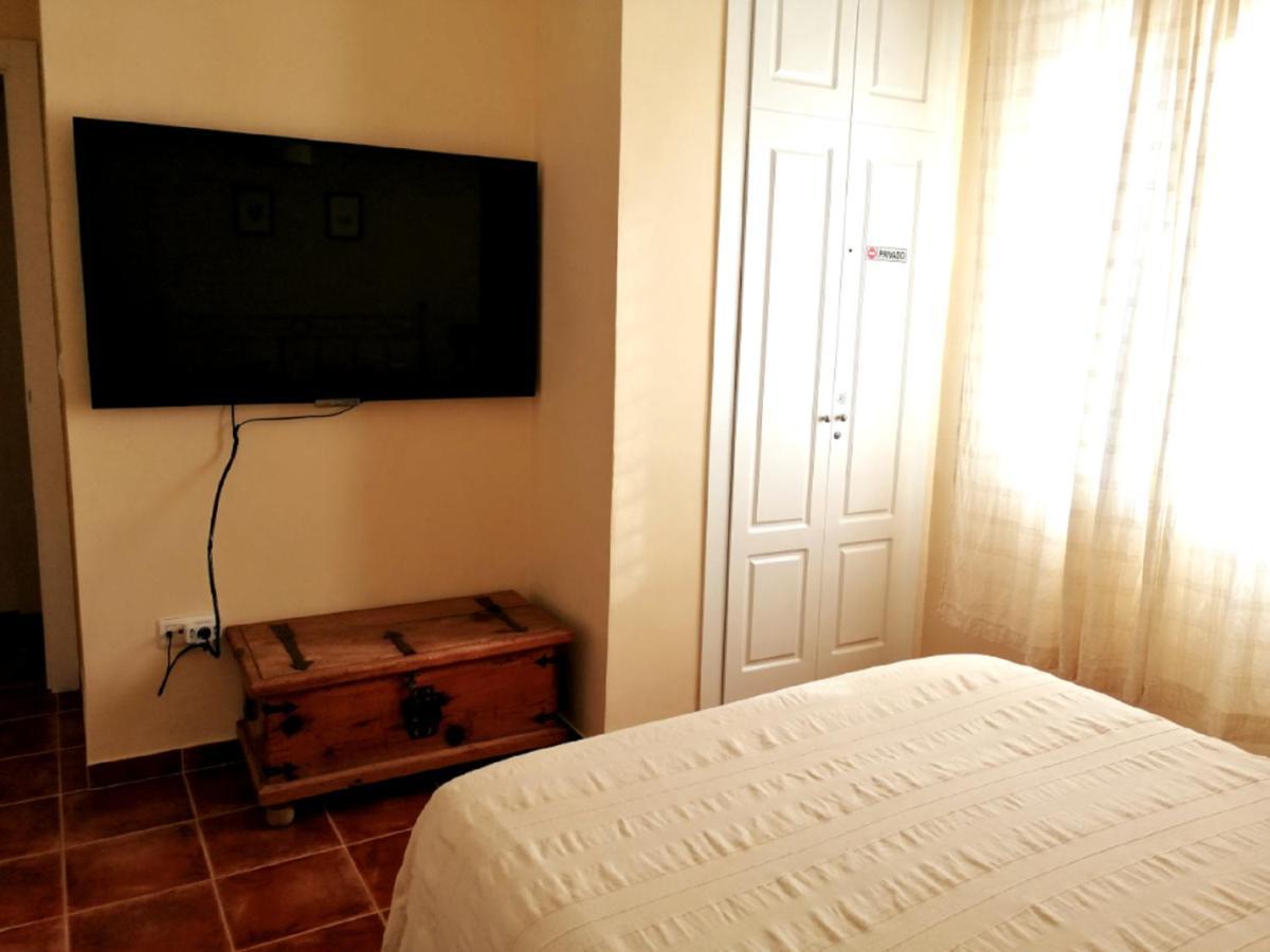 At The Center & Very Close To The Paseo Beach, With Double Garage, Renovated And Fully Equipped Apartment Almunecar Bagian luar foto