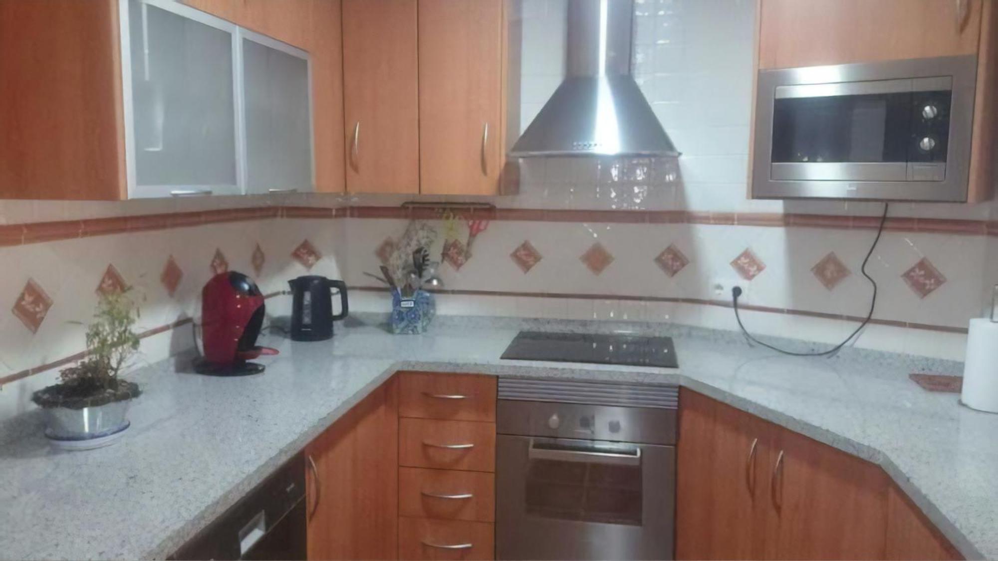 At The Center & Very Close To The Paseo Beach, With Double Garage, Renovated And Fully Equipped Apartment Almunecar Bagian luar foto